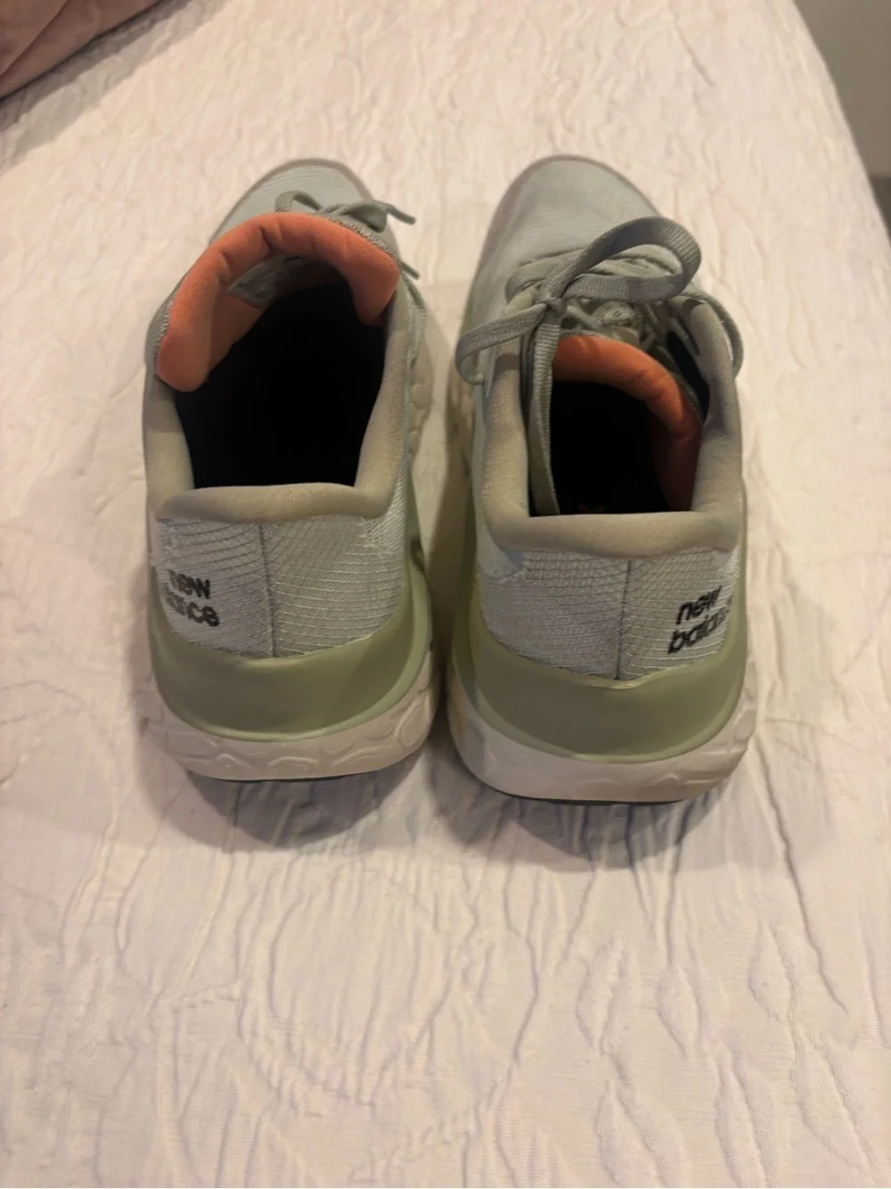 New Balance Women's Light Gray Athletic Shoes with Purple Accents